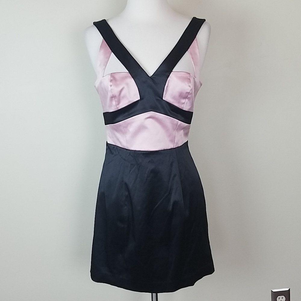 🍄Bebe bodycon mini dress pink black medium